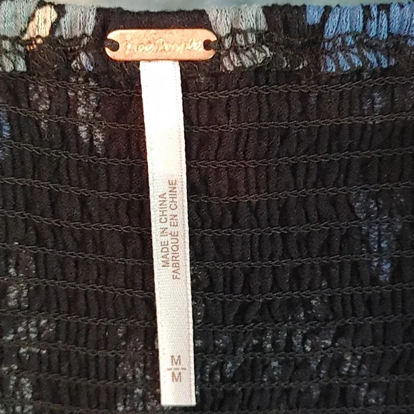 Free People Blue Paisley Floral Top Size M - Picture 4 of 4